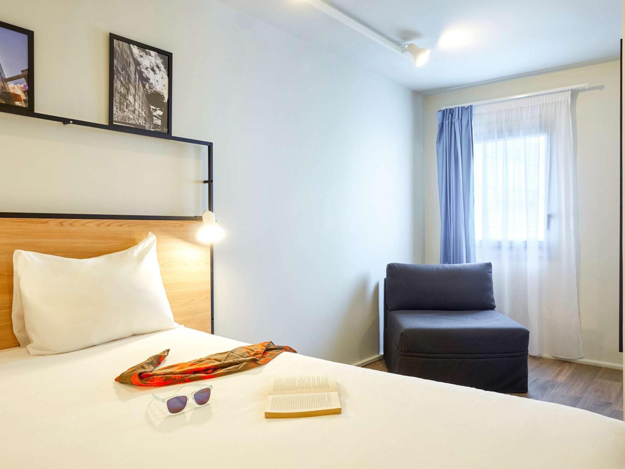 Ibis Lorient Centre Gare Hotel Kültér fotó